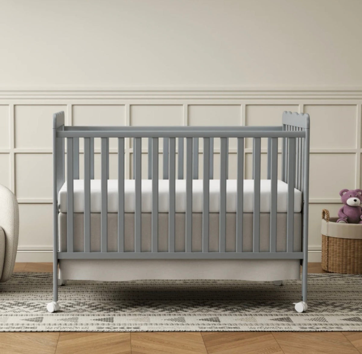 TidyMini™ EverNest 4-in-1 Convertible Crib