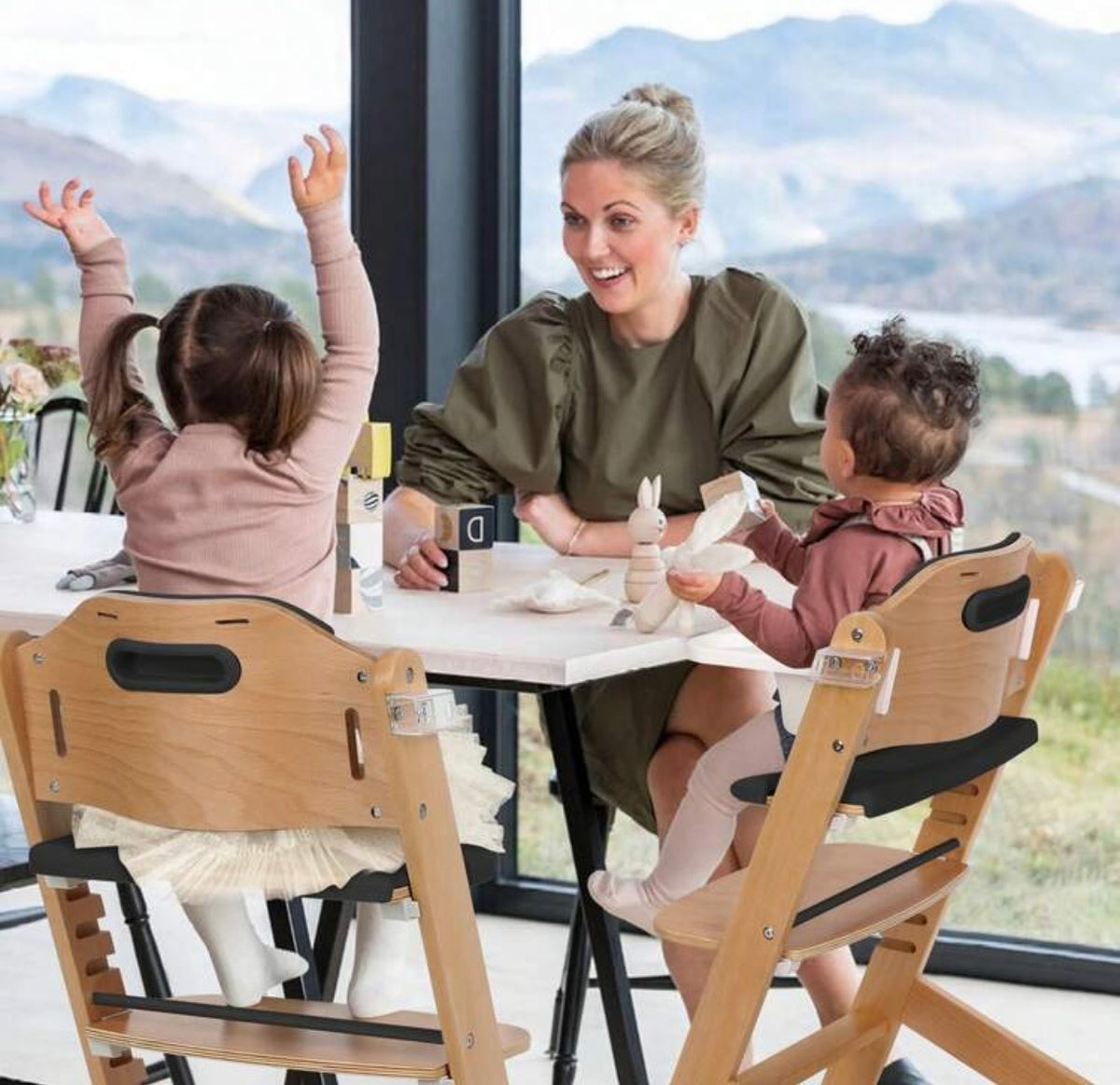 TidyMini™ EverGrow Wooden High Chair – Adjustable Seat & Footrest, 5-Point Harness, Dual Removable Tray & Cushioned Seat